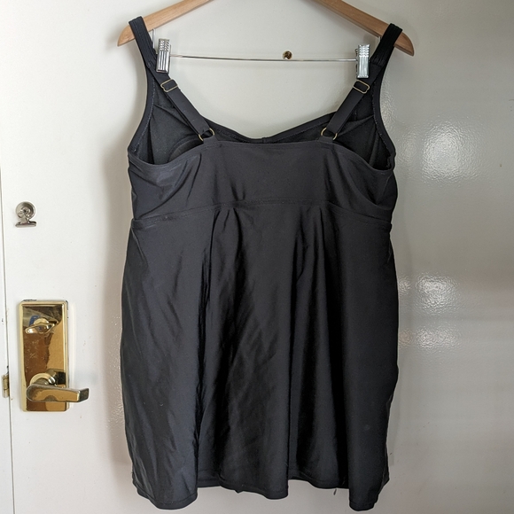Target Ava & Viv Black Twist One-Piece Modest Swimsuit Swim Dress 20W - Picture 8 of 16